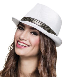 Tribly Hoedje Wit Funk